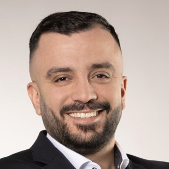 Mesut Demir